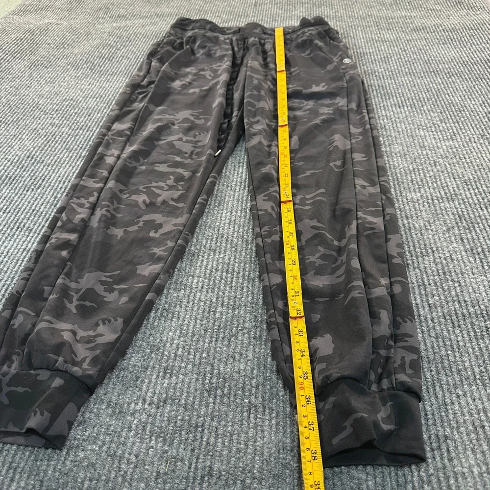 Camo Jogger Pants Size M Black Gray Camouflage Athletic Gym Lounge Spandex Blend